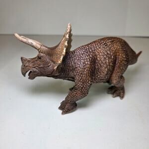 Schleich Triceratops 14522 Dinosaur Figure 2012 Retired World of History 8"